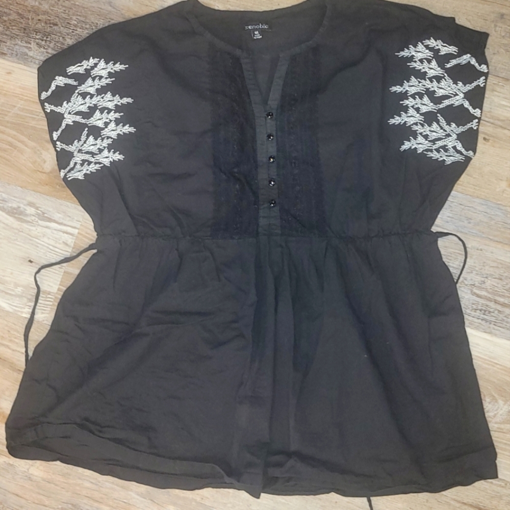Women's size 1X Zenobia Short Sleeve 100% Cotton Lightweight Shirt
